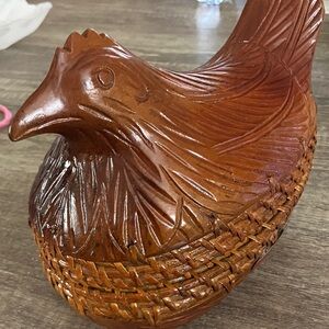 Elegant Brown Hen Art Sculpture